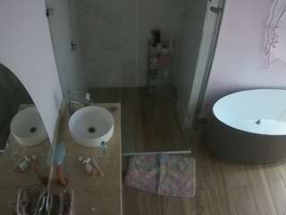 voyeurcam-casa-salsa-bathroom-6