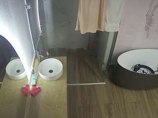 voyeurcam-casa-salsa-bathroom-6