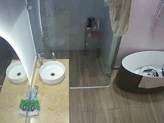 voyeurcam-casa-salsa-bathroom-6