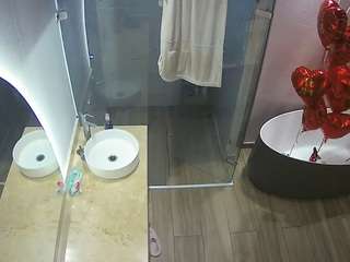 voyeurcam-casa-salsa-bathroom-6