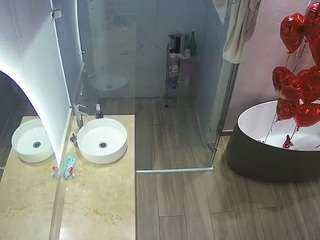 voyeurcam-casa-salsa-bathroom-6
