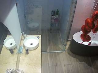 voyeurcam-casa-salsa-bathroom-6