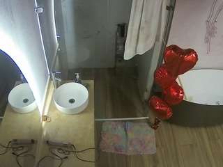 voyeurcam-casa-salsa-bathroom-6