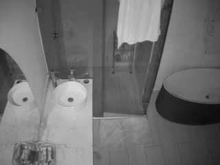 voyeurcam-casa-salsa-bathroom-6 webcam