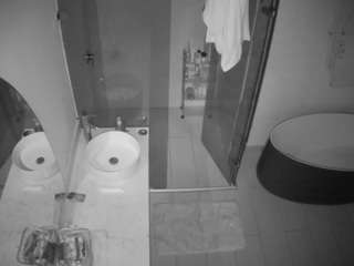 voyeurcam-casa-salsa-bathroom-6 Live Webcam on CamSoda