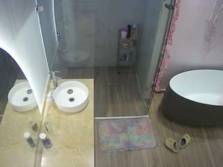 voyeurcam-casa-salsa-bathroom-6