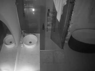 voyeurcam-casa-salsa-bathroom-6 webcam model