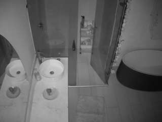 voyeurcam-casa-salsa-bathroom-6 webcam