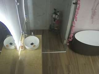 voyeurcam-casa-salsa-bathroom-6