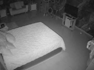 voyeurcam-casa-salsa-bathroom-6