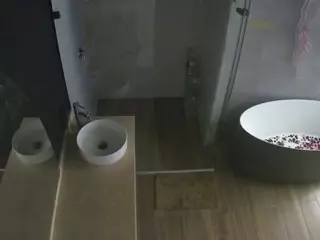 Casa Salsa Bathroom 6's Live Sex Cam Show