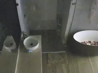 Casa Salsa Bathroom 6's Live Sex Cam Show