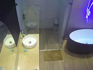 Casa Salsa Bathroom 6's Live Sex Cam Show