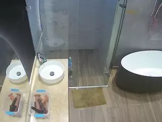 Casa Salsa Bathroom 6's Live Sex Cam Show