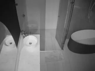 Casa Salsa Bathroom 6's Live Sex Cam Show