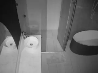 Casa Salsa Bathroom 6's Live Sex Cam Show