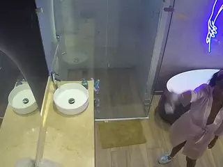 Casa Salsa Bathroom 6's Live Sex Cam Show