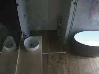 Casa Salsa Bathroom 6's Live Sex Cam Show