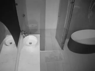 Casa Salsa Bathroom 6's Live Sex Cam Show