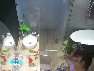 Casa Salsa Bathroom 6's Live Sex Cam Show