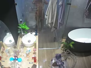 Casa Salsa Bathroom 6's Live Sex Cam Show