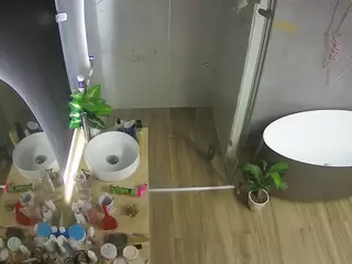 Casa Salsa Bathroom 6's Live Sex Cam Show