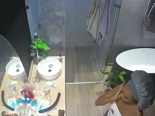 Casa Salsa Bathroom 6's Live Sex Cam Show