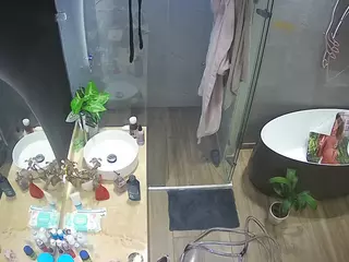 Casa Salsa Bathroom 6's Live Sex Cam Show