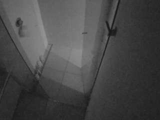 Voyeurcam-casa-salsa-bathroom-7