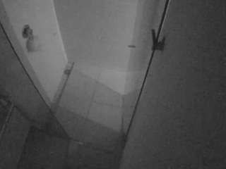 voyeurcam-casa-salsa-bathroom-7 camsoda Jasmiire 