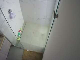 camsoda voyeurcam-casa-salsa-bathroom-7