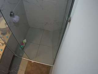 camsoda voyeurcam-casa-salsa-bathroom-7