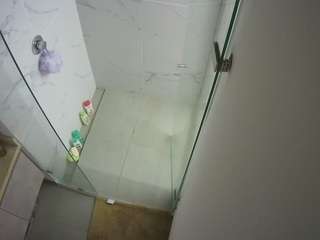 camsoda voyeurcam-casa-salsa-bathroom-7