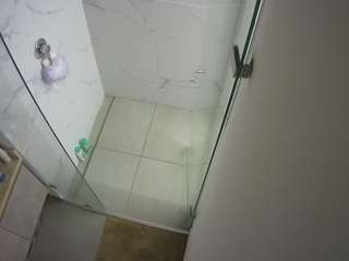 voyeurcam-casa-salsa-bathroom-7 camsoda Free Men Cam 