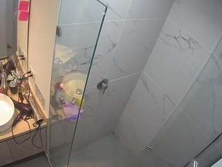 Amas De Casa Xxx camsoda voyeurcam-casa-salsa-bathroom-7