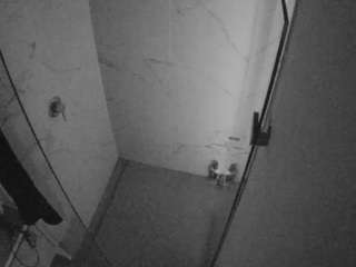 Pulpo69 camsoda voyeurcam-casa-salsa-bathroom-7