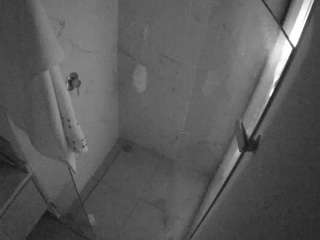voyeurcam-casa-salsa-bathroom-7