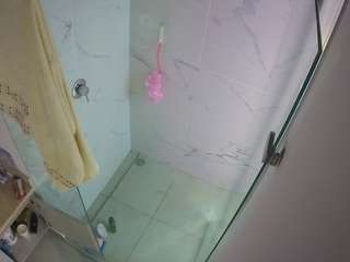 voyeurcam-casa-salsa-bathroom-7