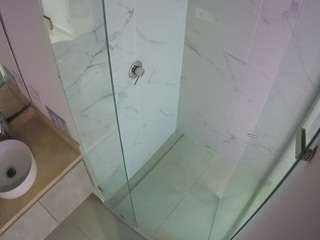voyeurcam-casa-salsa-bathroom-7