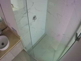 voyeurcam-casa-salsa-bathroom-7