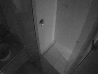 voyeurcam-casa-salsa-bathroom-7