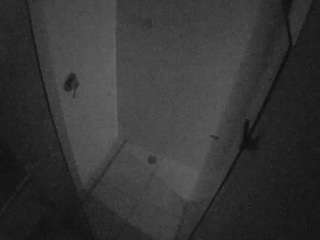 voyeurcam-casa-salsa-bathroom-7 Webcam Model Profile