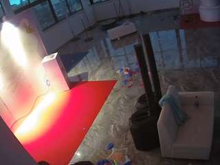voyeurcam-casa-salsa-bathroom-7