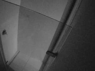 voyeurcam-casa-salsa-bathroom-7