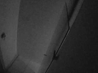 voyeurcam-casa-salsa-bathroom-7