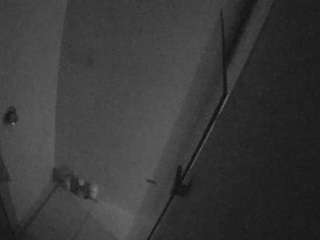 voyeurcam-casa-salsa-bathroom-7