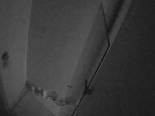 voyeurcam-casa-salsa-bathroom-7 camsoda