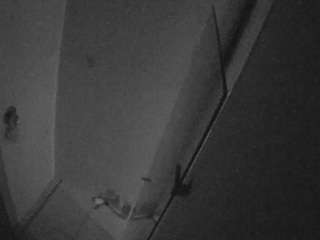 voyeurcam-casa-salsa-bathroom-7