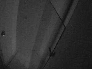 voyeurcam-casa-salsa-bathroom-7