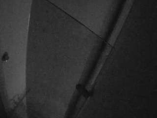 voyeurcam-casa-salsa-bathroom-7